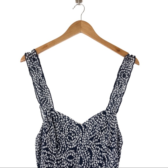 Connected Floral Sleeveless V-Neck Dress NEW - Picture 4 of 13